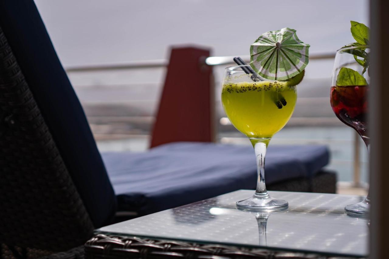 Blue Marlin Hotel Миндело Екстериор снимка