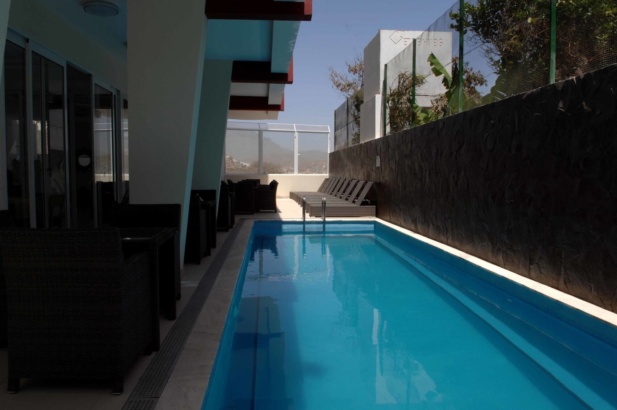 Blue Marlin Hotel Миндело Екстериор снимка