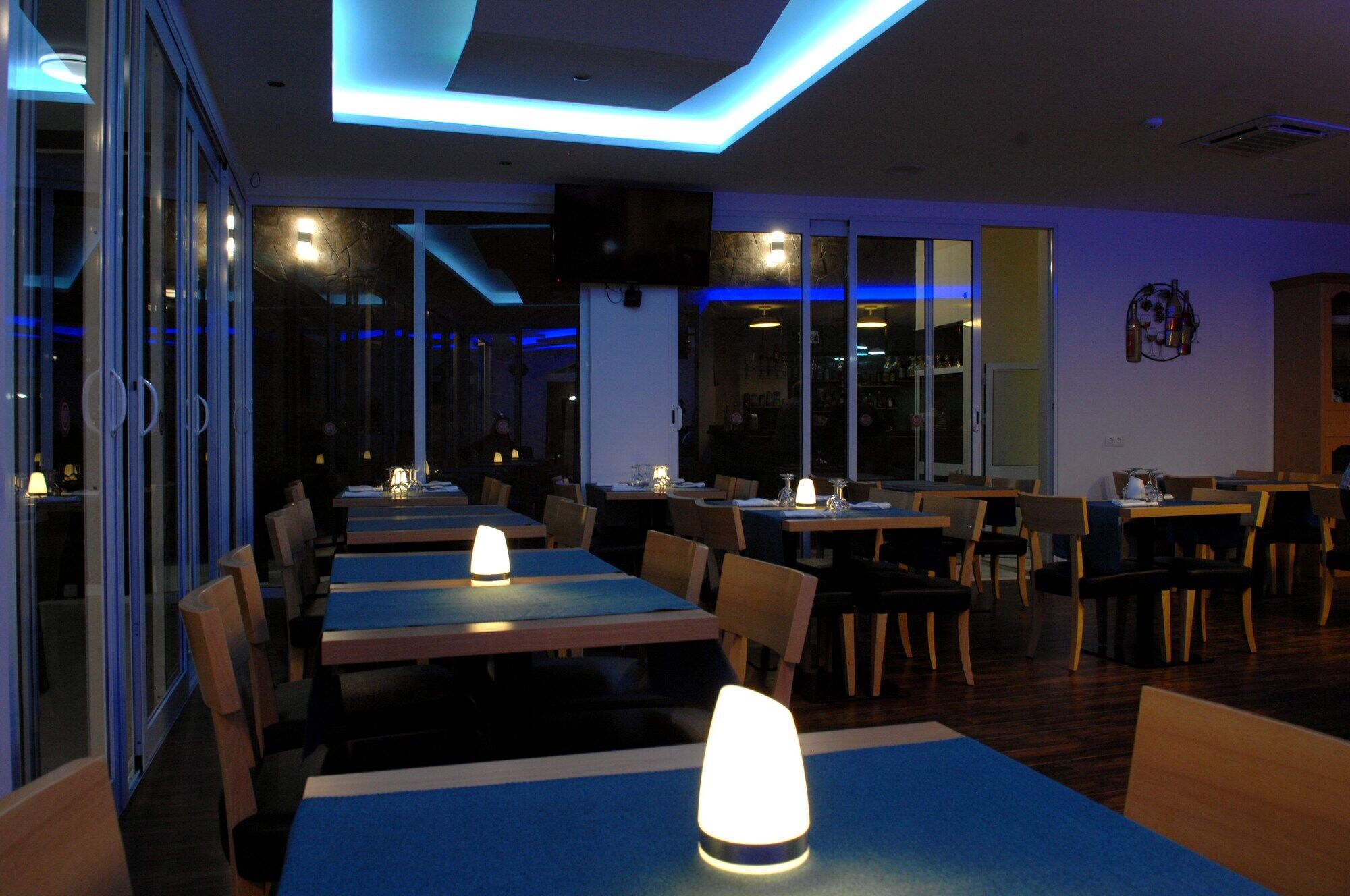 Blue Marlin Hotel Миндело Екстериор снимка